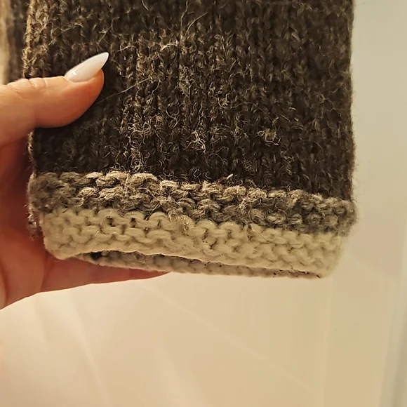 Vintage 100% Wool coat - Picture 3 of 9